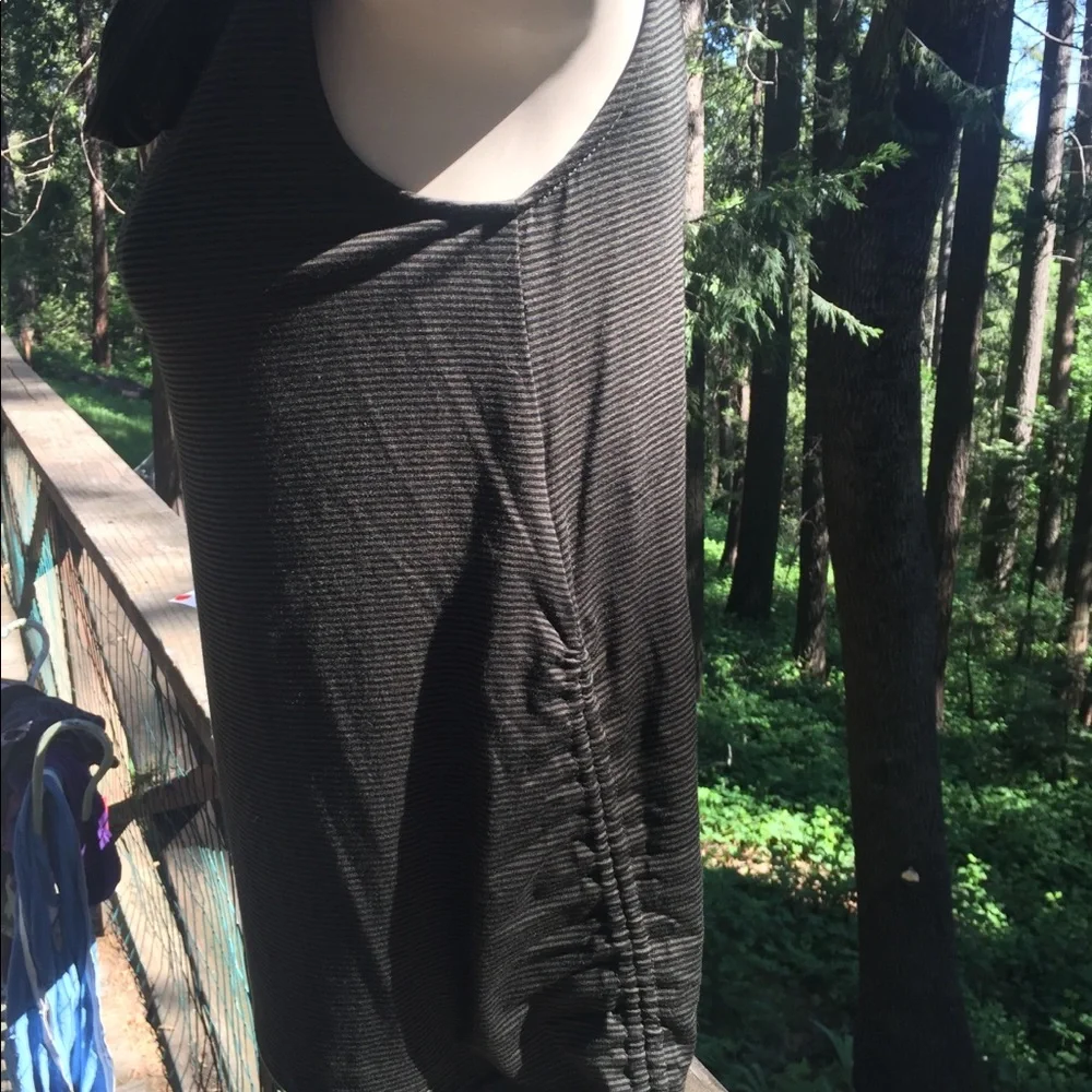 Micheal Farrell cowl neck sleeveless black T-shirt - Picture 6 of 9